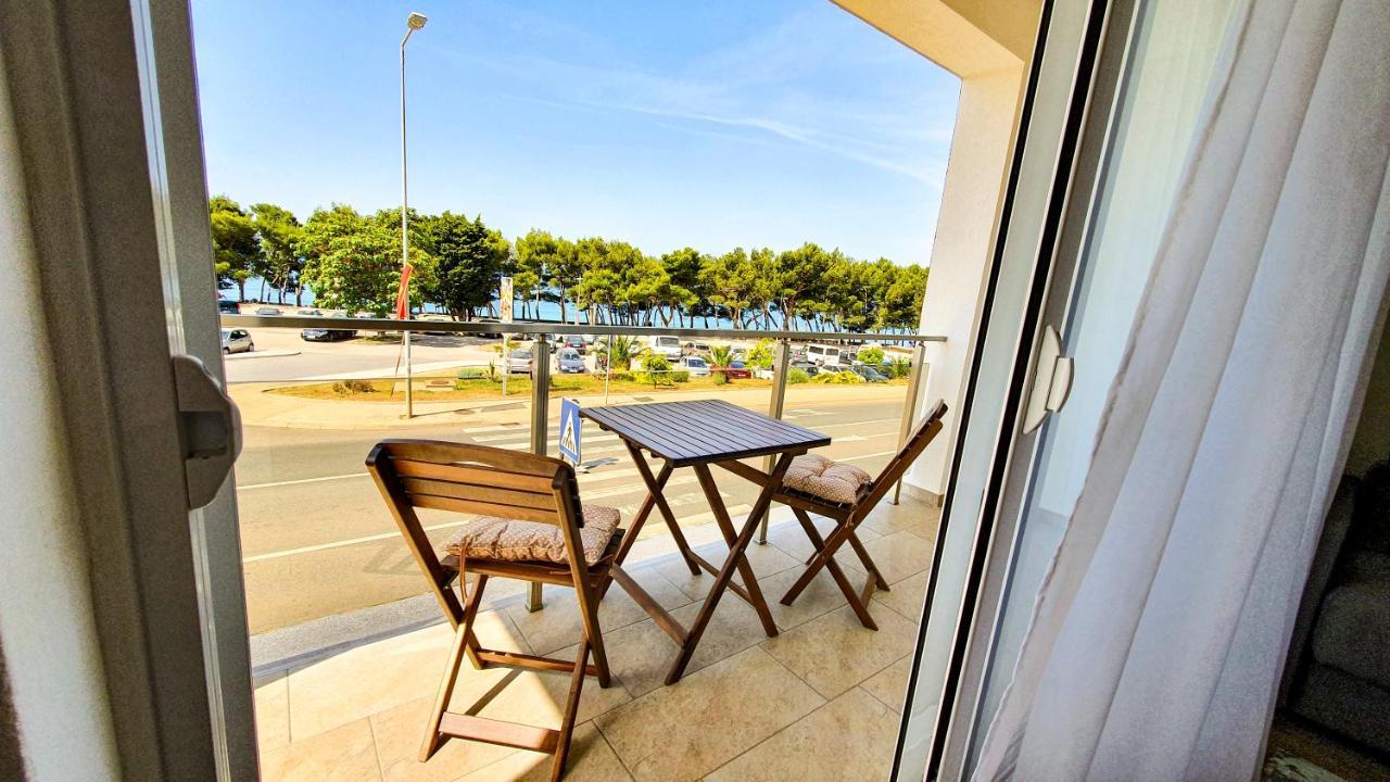 Olav Holiday Apartments バール エクステリア 写真