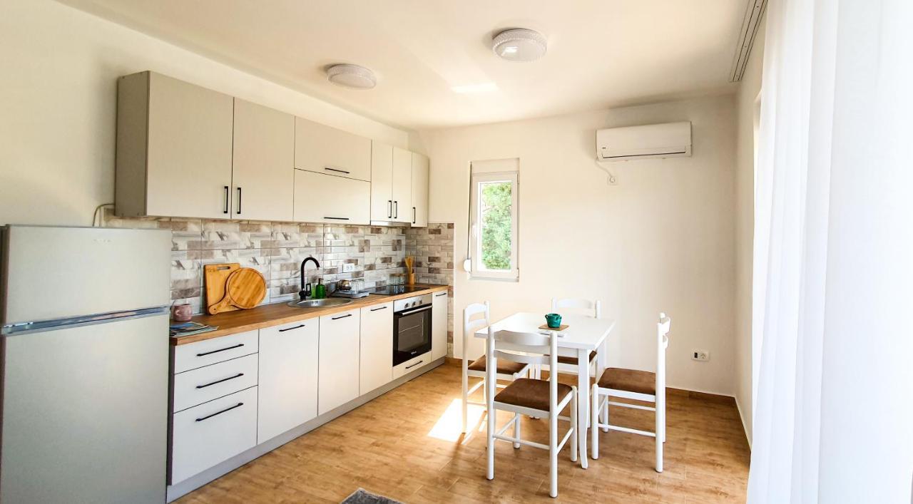 Olav Holiday Apartments バール エクステリア 写真